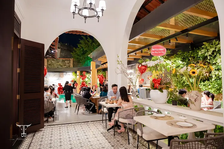 Topping Beef (トッピングビーフ)