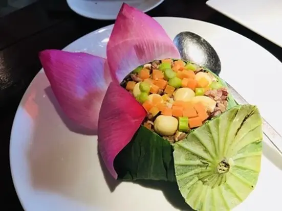 フム ベジタリアン カフェレストラン